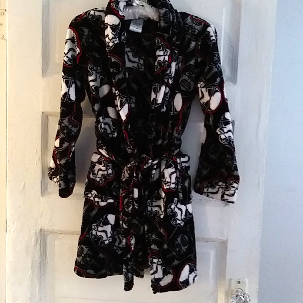 Star Wars robe size 10 boys